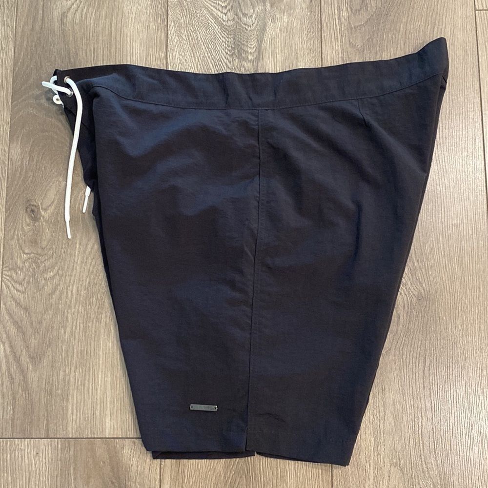Parke & Ronen 8” Black Lined Nylon Swim Board Shorts Size 36 - Picture 2 of 13